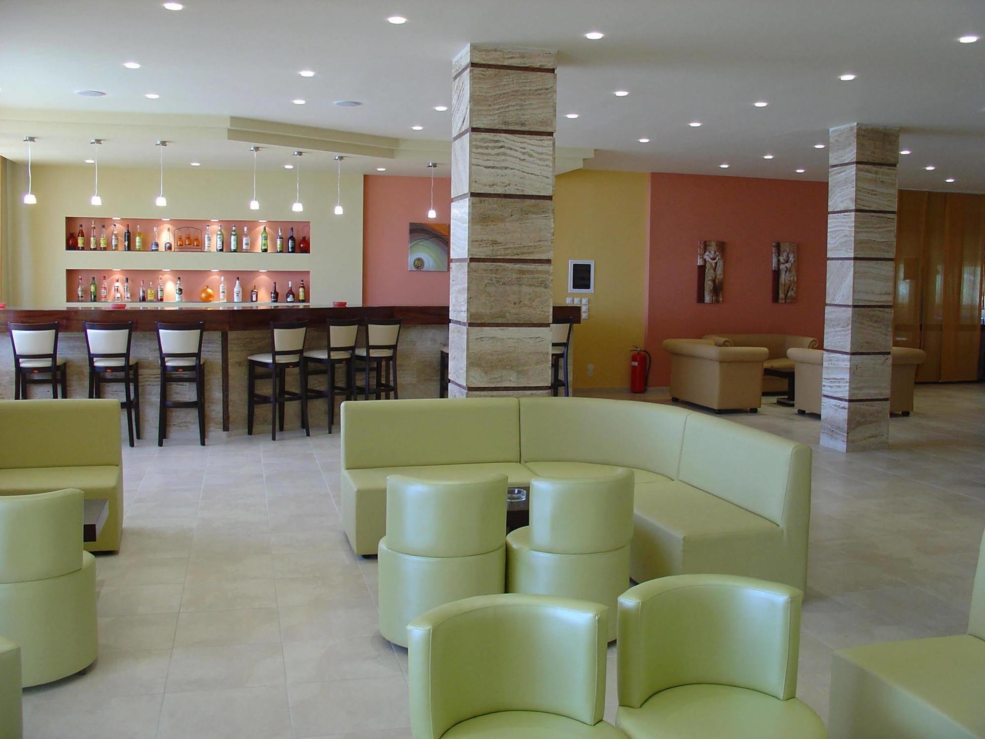 Golden Sands Hotel
